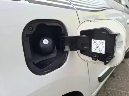 Photo 36 Renault Twingo  III 1.0 SCe 70 Stop & Start E6C