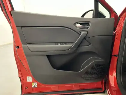 Photo 46 Renault Symbioz  E-Tech full hybrid 145