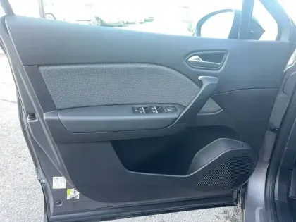Photo 58 Renault Captur  E-Tech full hybrid 145 ch