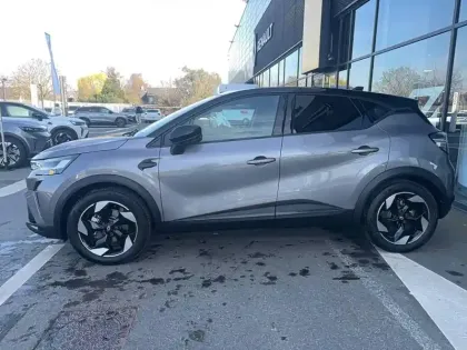 Photo 38 Renault Captur  E-Tech full hybrid 145 ch