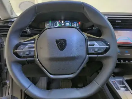 Photo 19 Peugeot 308  SW PHEV 180 e-EAT8