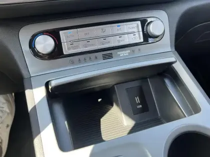 Photo 10 Hyundai Kona  Electrique 39 kWh - 136 ch