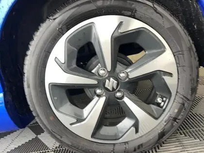 Photo 5 Suzuki Swift  1.2 Dualjet Hybrid