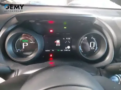 Photo 13 Toyota Yaris  Cross Hybride 116h 2WD