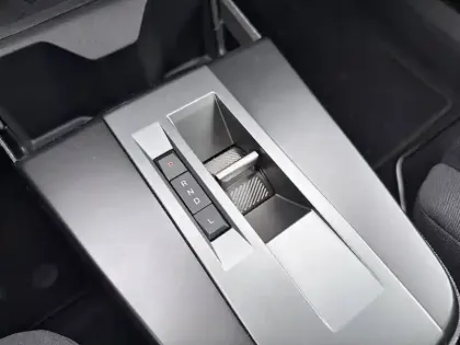 Photo 13 Opel Frontera  1.2 Turbo Hybrid 110 ch e-DCT6