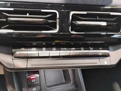 Photo 19 Renault 5 Renault  E-Tech Electrique 10 ch autonomie confort