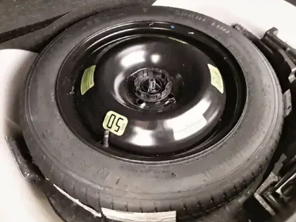 Photo 40 Peugeot 2008  BlueHDi 130 S&S EAT8