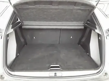 Photo 5 Peugeot 2008  BlueHDi 130 S&S EAT8