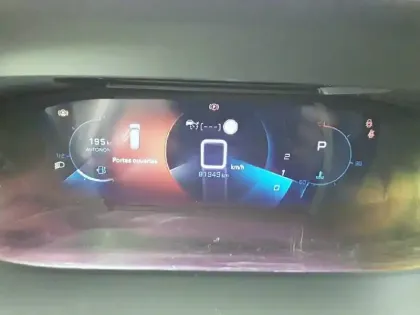 Photo 9 Peugeot 2008  BlueHDi 130 S&S EAT8