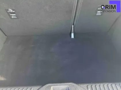 Photo 37 Ford Fiesta Gén. V Ph2 ST-Line X 5