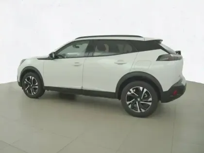 Photo 114 Peugeot 2008  BlueHDi 130 S&S EAT8