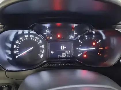 Photo 10 Citroën C3 Gén. III Ph2 Feel Business 5