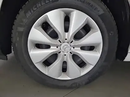 Photo 13 Citroën C3 Gén. III Ph2 Feel Business 5