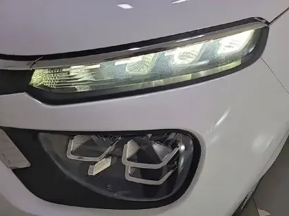 Photo 16 Citroën C3 Gén. III Ph2 Feel Business 5