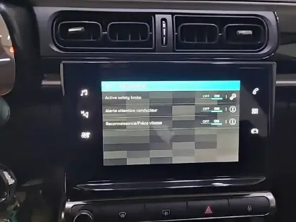 Photo 22 Citroën C3 Gén. III Ph2 Feel Business 5