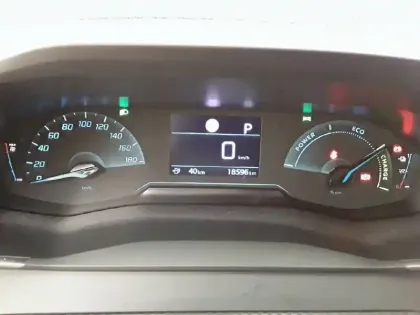 Photo 9 Peugeot 208  Electrique 50 kWh 136ch