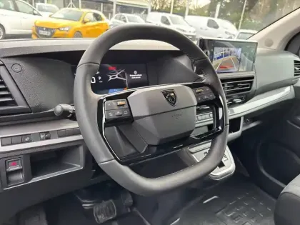 Photo 8 Peugeot Expert  CA FIXE M BLUEHDI 180 S&S EAT8