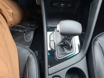 Photo 16 Kia Niro  1.6 GDi Hybride 141 ch DCT6