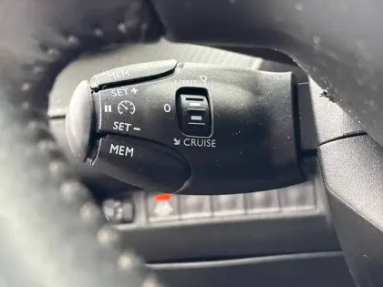 Photo 20 Peugeot 2008  PureTech 130 S&S EAT8