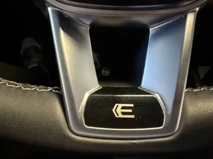 Photo 87 Renault Clio  E-Tech full hybrid 145