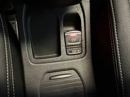 Photo 40 Renault Clio  E-Tech full hybrid 145