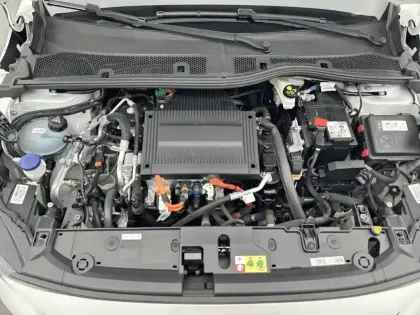 Photo 49 Peugeot 208  Electrique 50 kWh 136ch