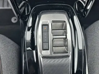 Photo 13 Peugeot 208 Gén. II Ph1 NG Active Pack 5