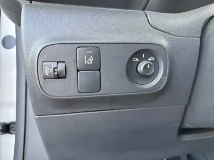 Photo 14 Citroën C3  PureTech 83 S&S BVM5