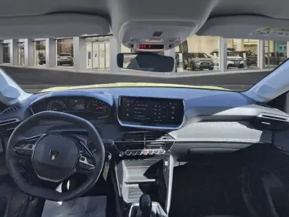 Photo 7 Peugeot 208  PureTech 75 S&S BVM5