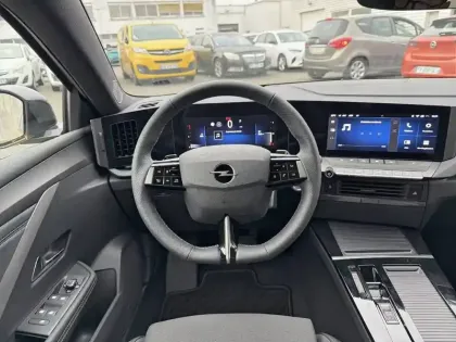 Photo 8 Opel Astra  1.5 Diesel 130 ch BVA8