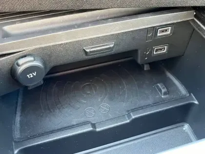 Photo 17 Opel Astra  1.2 Turbo 130 ch BVA8