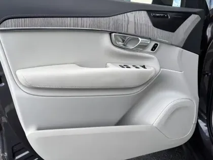 Photo 28 Volvo Xc90  T8 AWD Hybride Rechargeable 310+145 ch Geartronic 8 7pl