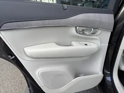 Photo 24 Volvo Xc90  T8 AWD Hybride Rechargeable 310+145 ch Geartronic 8 7pl