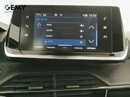 Photo 13 Peugeot 2008  PureTech 130 S&S BVM6