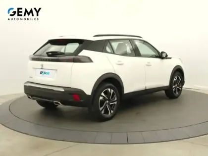 Photo 63 Peugeot 2008  PureTech 130 S&S BVM6