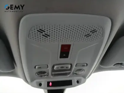 Photo 16 Peugeot 2008  PureTech 130 S&S BVM6