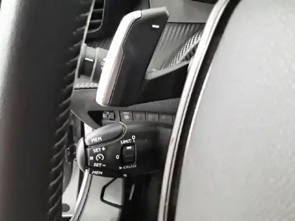 Photo 20 Peugeot 2008  BlueHDi 130 S&S EAT8