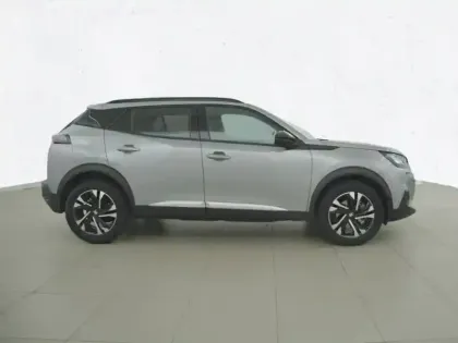 Photo 75 Peugeot 2008  BlueHDi 130 S&S EAT8