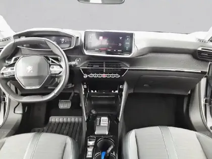 Photo 7 Peugeot 2008  BlueHDi 130 S&S EAT8