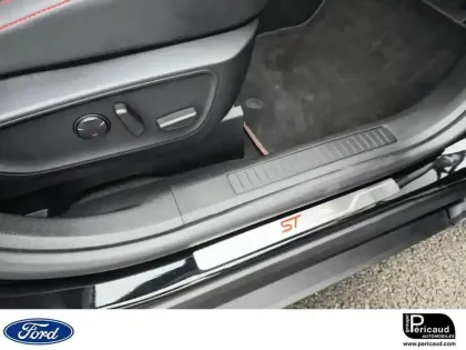 Photo 10 Ford Kuga  2.5 Duratec 180 ch FlexiFuel FHEV E85 Powershift