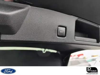 Photo 15 Ford Kuga  2.5 Duratec 180 ch FlexiFuel FHEV E85 Powershift