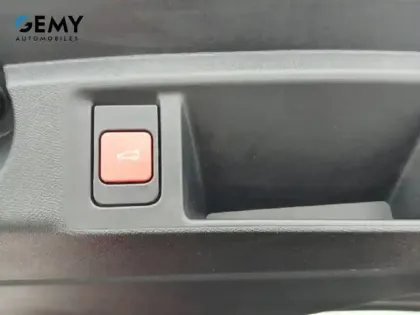 Photo 41 Peugeot 308  SW PureTech 130ch S&S EAT8