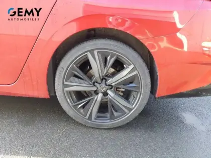 Photo 10 Peugeot 308  SW PureTech 130ch S&S EAT8