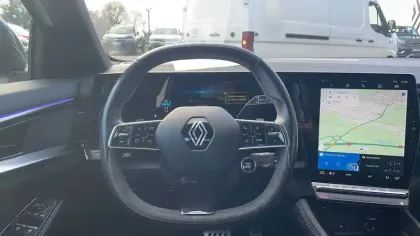 Photo 22 Renault Austral  E-Tech hybrid 200