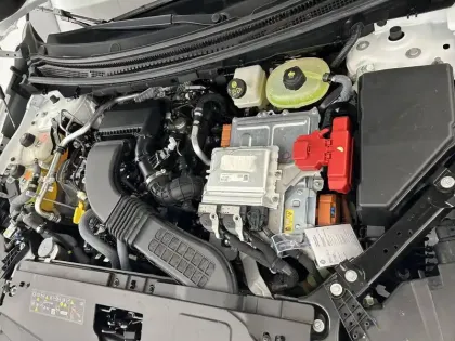 Photo 89 Renault Austral  E-Tech hybrid 200