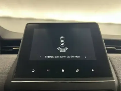 Photo 52 Renault Clio Gén. V (BJA) Ph2 Evolution 5