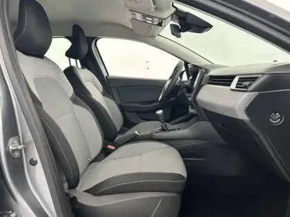 Photo 58 Renault Clio Gén. V (BJA) Ph2 Evolution 5