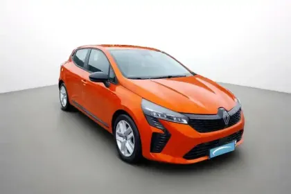 Photo 6 Renault Clio  E-Tech full hybrid 145 ch GSR2