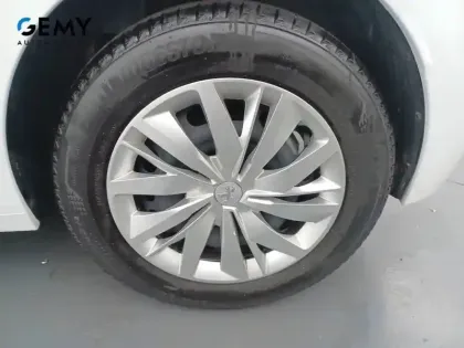 Photo 14 Peugeot 208  BlueHDi 100 S&S BVM6