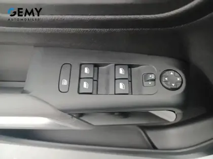 Photo 51 Citroën C5 aircross  Hybride Rechargeable 225 S&S e-EAT8